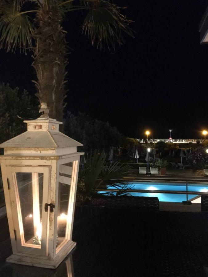 Hotel Italy Bibione Exterior foto