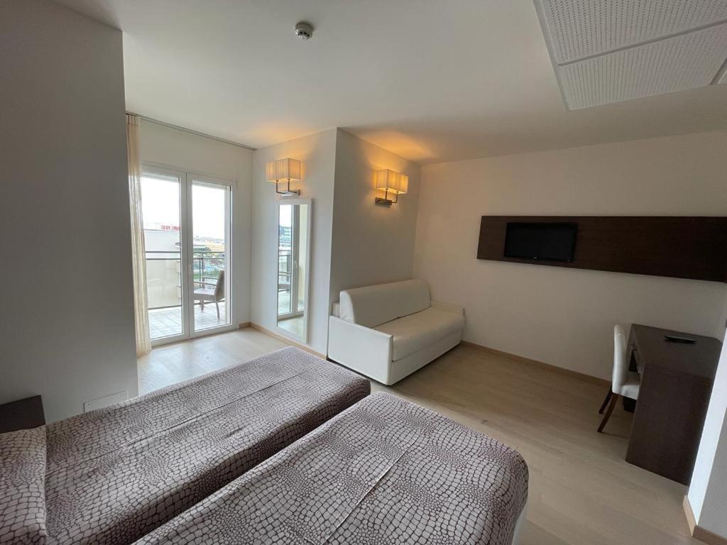 Hotel Italy Bibione Exterior foto